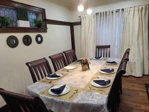 تناول الطعام