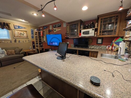 World Cup - Cozy 1 BR apt, sleep 2-6, beautiful town, 16 mi to KC World Cup