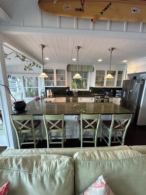 Interior - Beachfront South Shore Retreat with Stunning Ocean View Deck, Surf Near Waikiki (Honolulu)