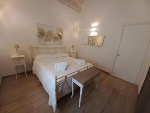 Casa | Cortinas opacas, tabla de planchar con plancha, wifi gratis