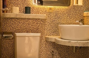 Toilet paper - Modern Calm Apartment with AC and Free Parking (Marrakesh)