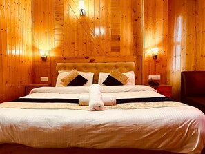 Deluxe Double Room, Mountain View