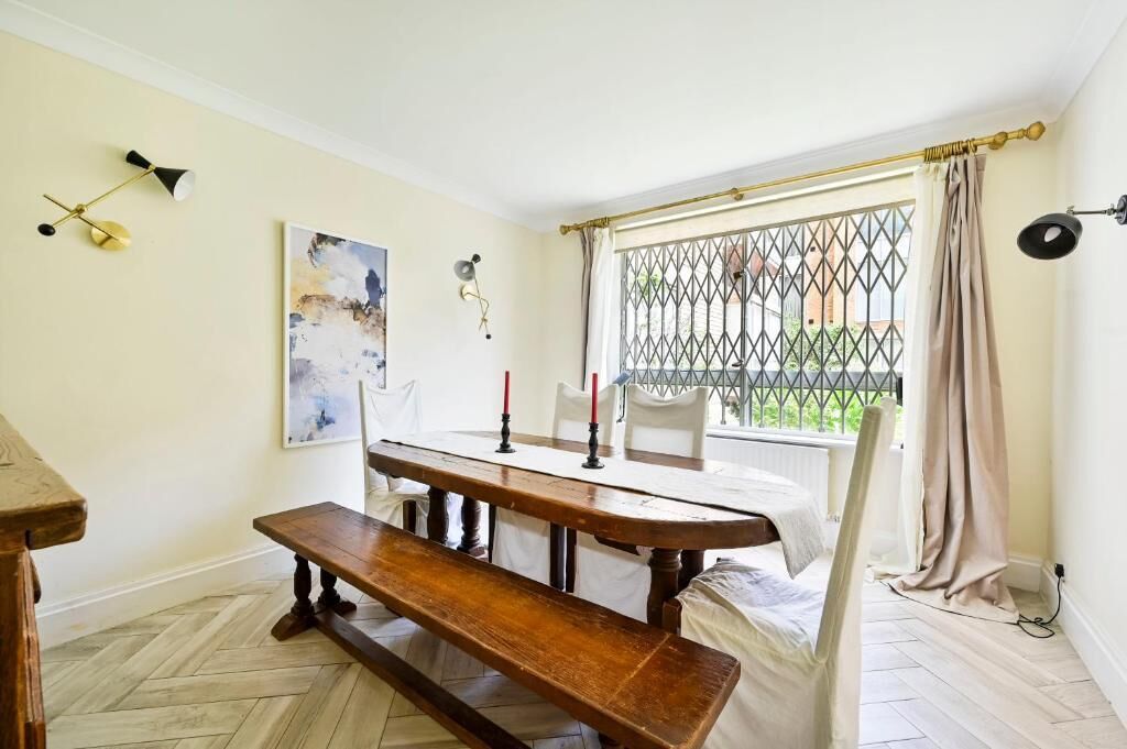 Family Villa, Balcony, Courtyard View | Dining