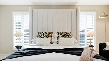 Iron/ironing board, travel crib, WiFi, bed sheets