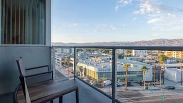 Luxury Apartment, 1 Bedroom, Private Pool, Mountain View | Property grounds