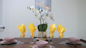 Luxe appartement, 1 slaapkamer, privézwembad, uitzicht op bergen | Dineren