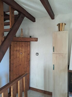 Interior - Charming "secret" triplex house with mountain and nature views (Vaujany)