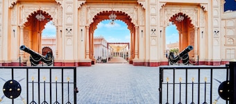 Deluxehotel Banaras Kila