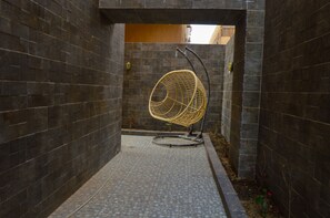 Terrace/patio - Luxury condotel near the Pyramids (الجيزه)