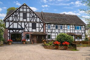 Exterior - Apartment Korbach - space, comfort and coziness in Waldeck (Twistetal)