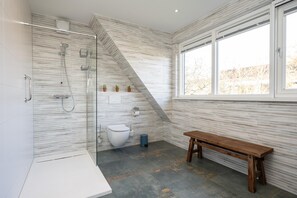 Ferienhaus | Badezimmer
