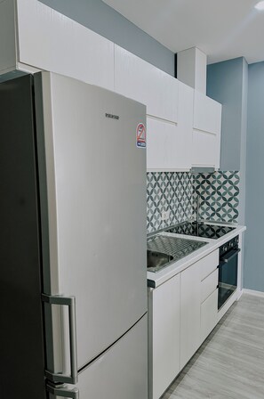 Apartment, Balcony | Private kitchen - Elrea Living 2 (Tirana)