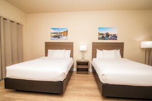 Room - 2 Queen Bed in a Hotel (Pollock Pines)
