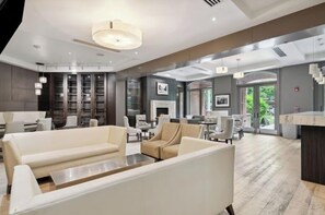 Interior - Aspen Mountain Residences - Ski-in/Ski-Out - 1BR Luxury - Mar 20-27, 2027 (Aspen)