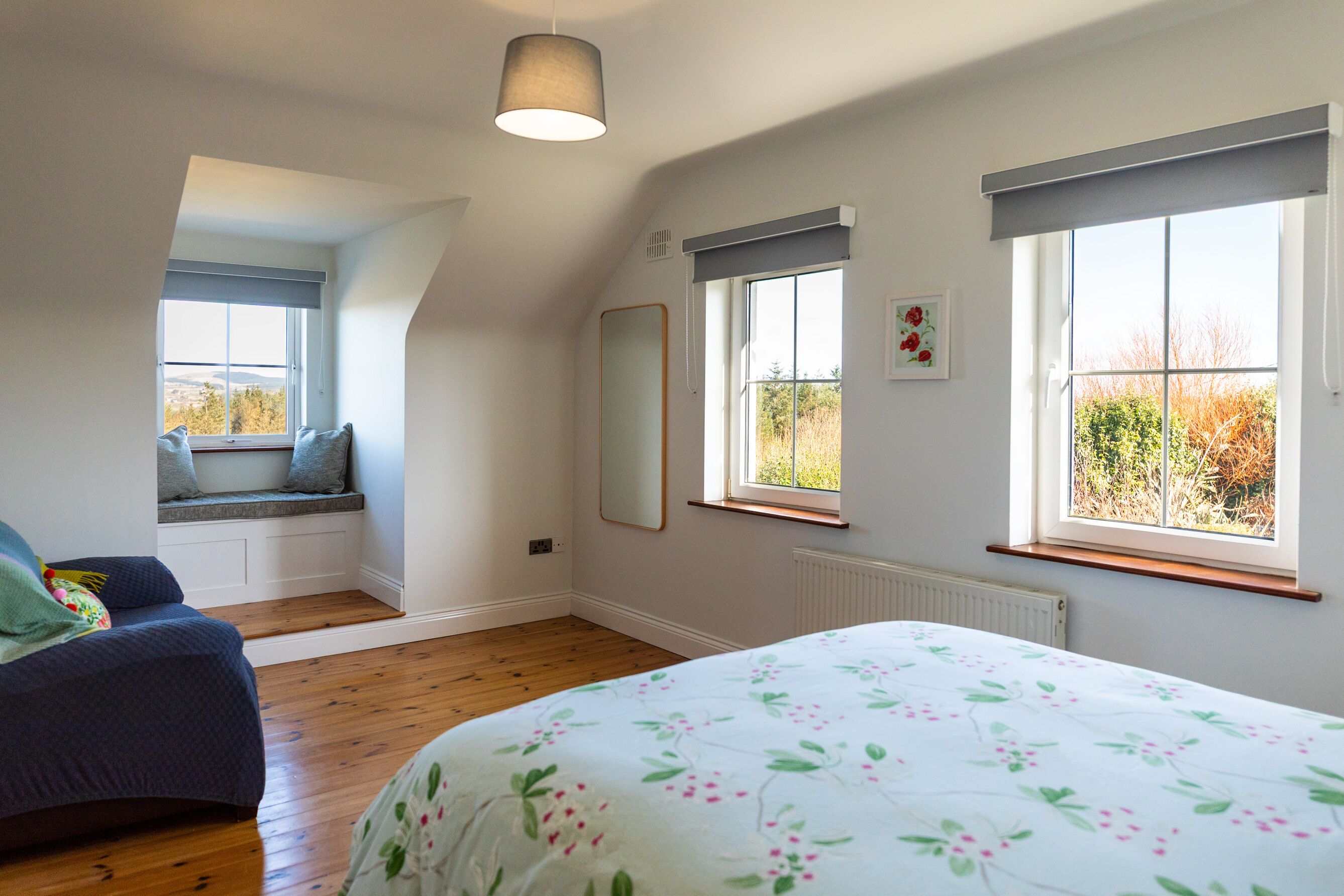 4 chambres, fer et planche à repasser, Wi-Fi, draps fournis