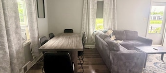 Spacious Country Retreat – Perfect for Families, Groups & Getaways