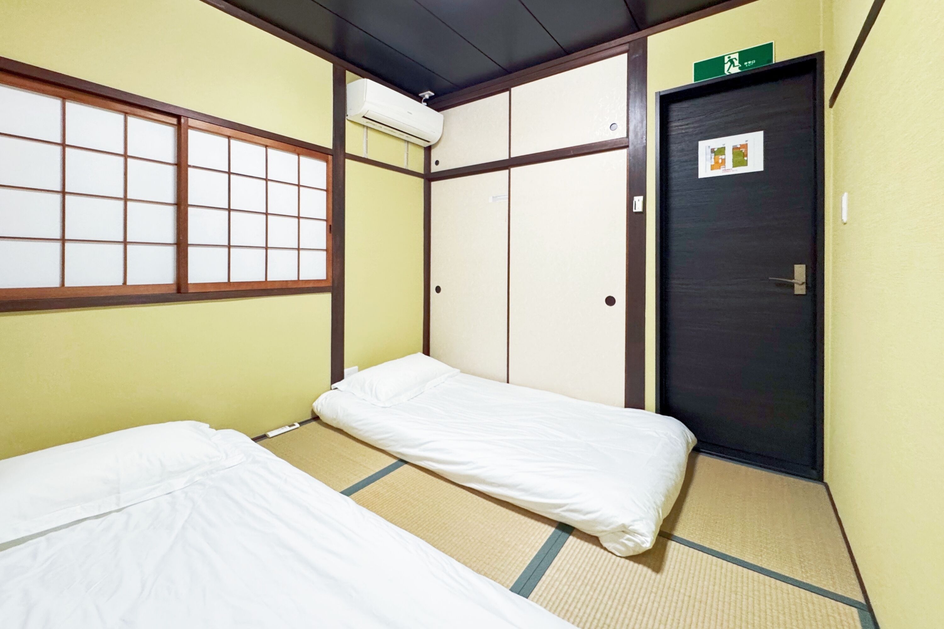 2 bedrooms, desk, free WiFi, bed sheets