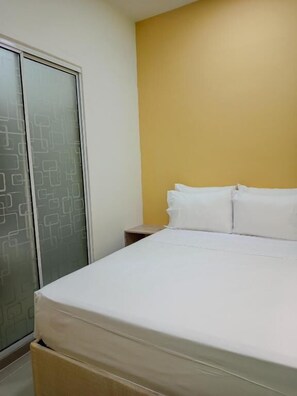 Double Room, Non Smoking, Patio | Wi-fi percuma 