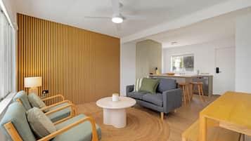 Biệt thự tiện nghi đơn giản | Khu phòng khách