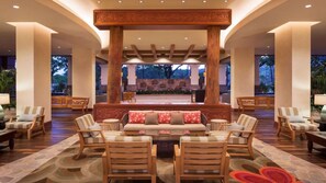 Lobby - Lower-Floor Ocean View 2BR at Hyatt Kaʻanapali – Lanai & Beachfront Living (Lahaina)