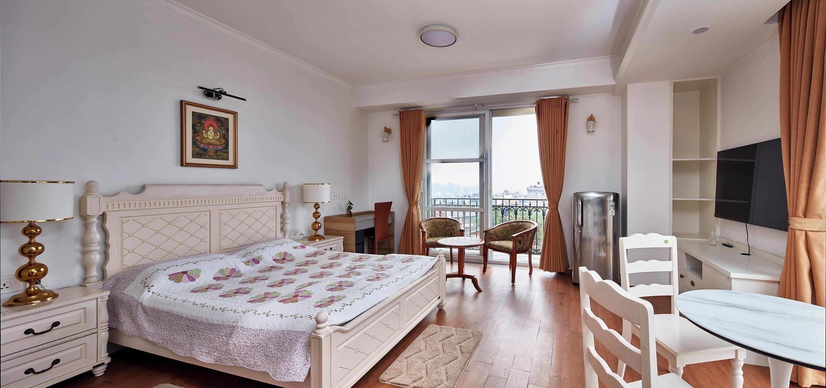 Junior Suite, Balcony, City View | Desk, laptop workspace, blackout curtains, soundproofing