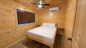 1 bedroom, free WiFi, bed sheets - Zion Vacation Village - Family Cabin (Virgin)