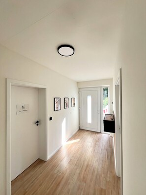 Interior - Forest & Wind - Nature Meets Modernity (Marburg)