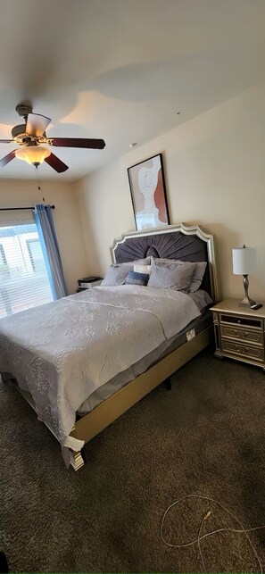 1 bedroom, iron/ironing board, WiFi, bed sheets - Apartment In Uptown Gallaria (Houston)