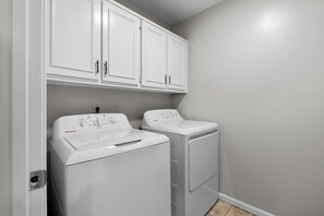 Căn hộ, 2 phòng ngủ, không hút thuốc | Nội thất