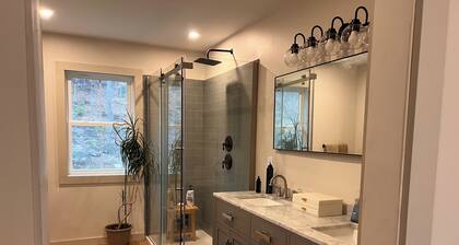 Spacious 4-bedroom house in Holderness perfect for relaxing