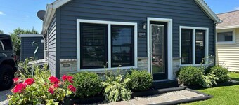 Entire Home with Lake Access - Cozy Cove at Manitou