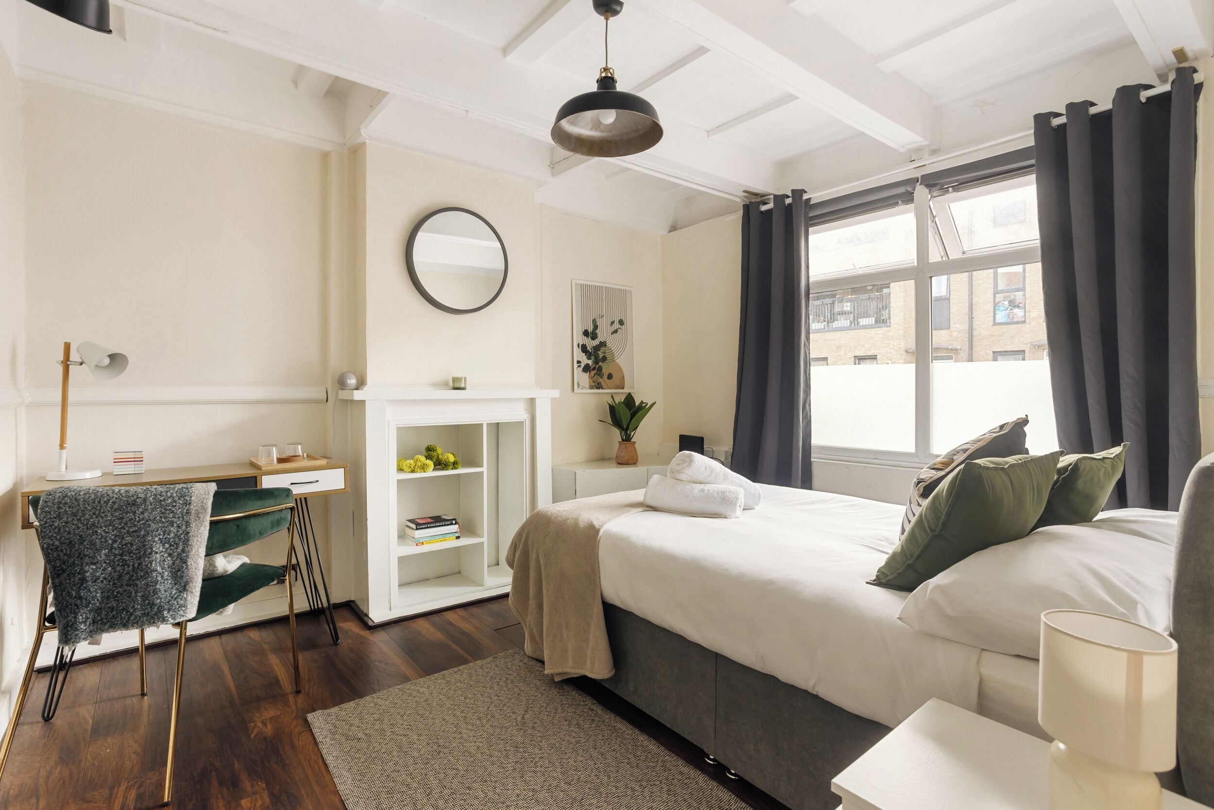 3 bedrooms, iron/ironing board, free WiFi, bed sheets
