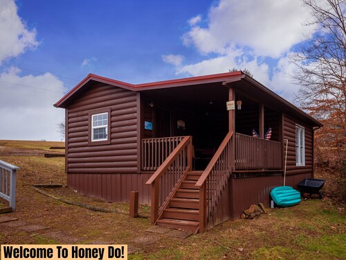 Honey Do lakefront 1-bedroom cabin with Heat and AC in Statts Mills