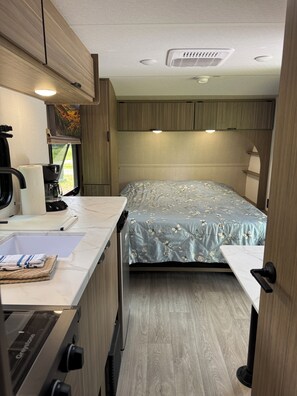 1 bedroom, WiFi, bed sheets - Northwoods Escape!  2026 Wildwood FSX Camper Near Bike Trails, Lakes & Pines (Boulder Junction)