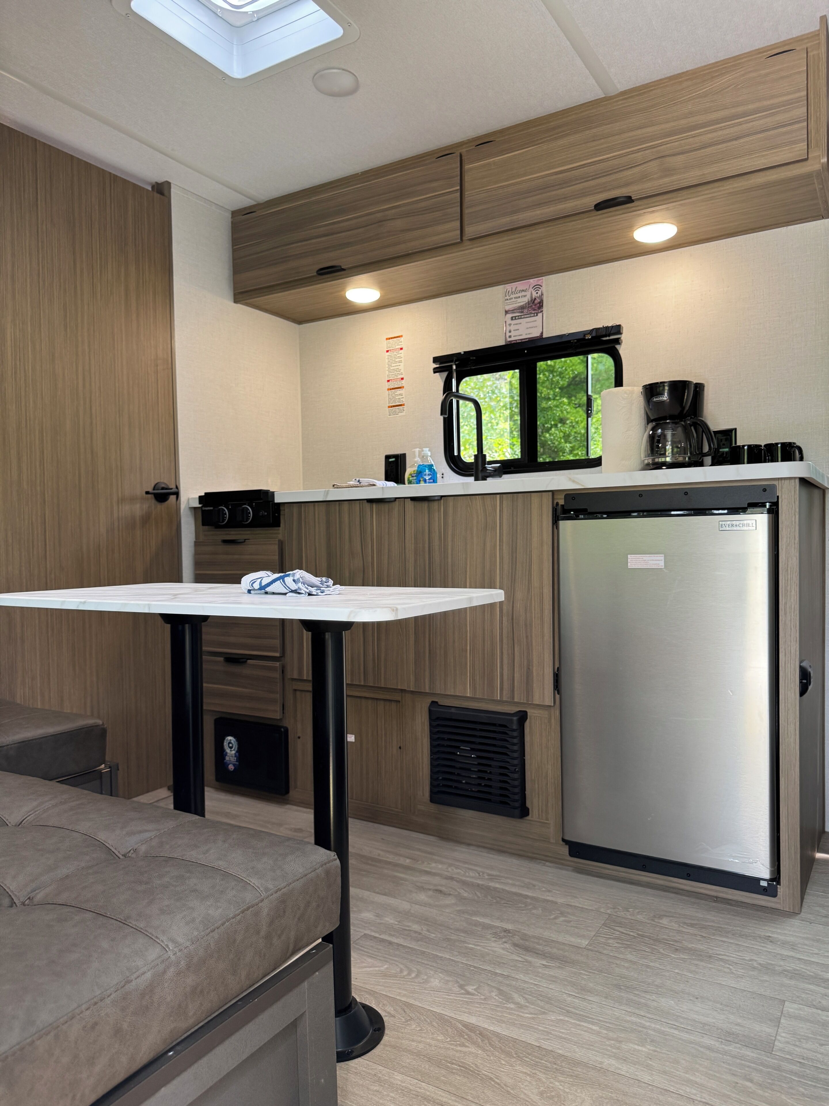 Microwave, stovetop