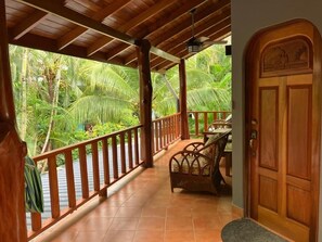 Appartement, 1 chambre, balcon, vue sur la piscine | Terrasse/patio