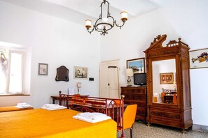 1 dormitori i wifi gratuïta 