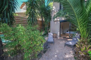 Terrace/patio - Renovated villa, pool, sea view, air conditioning, VE loader 8 to 12 pers - Golfe St Tropez (Roquebrune-sur-Argens)