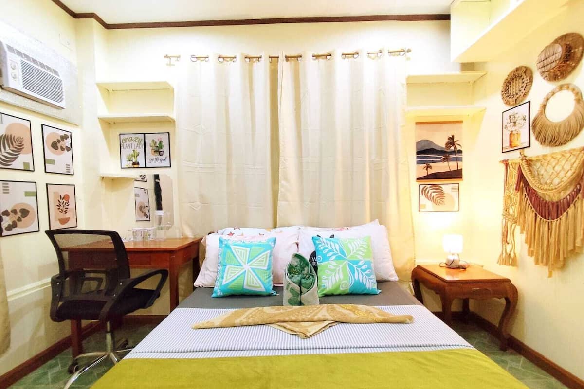 Classic Double or Twin Room, Garden View