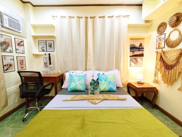 Classic Double or Twin Room, Garden View - Amwani Residence - Westville (Puerto Princesa)