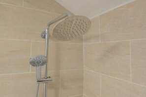Bathroom - Carlisle Street  (2 beds) (Cardiff)