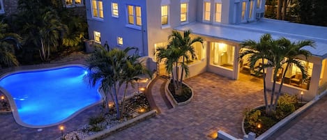 Outdoor pool, a heated pool