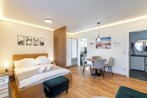 Room - Central dream apartment: lake & train in 2 min (Dießen am Ammersee)