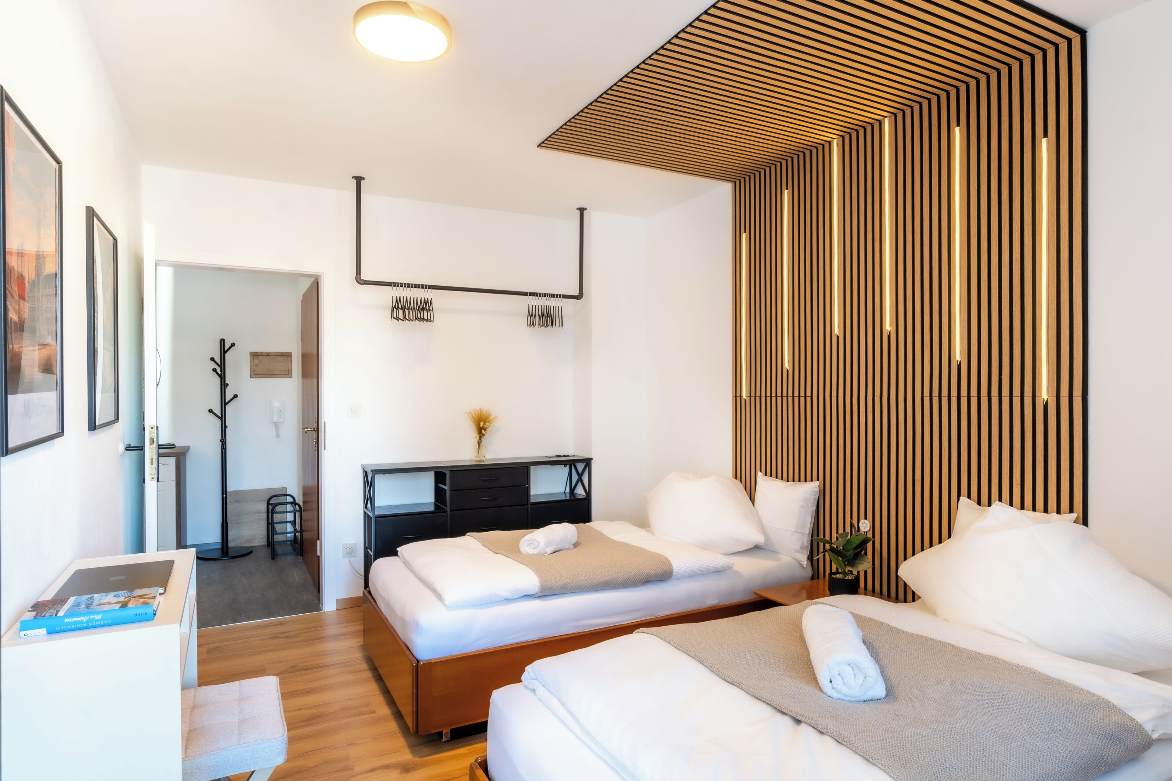 2 bedrooms, desk, free WiFi, bed sheets