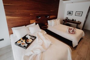 Room - Charming City View Unit | Hot Tub, Sauna & 2 Pools | 0.4 Mi to Asian Art Center (Río Cuarto)