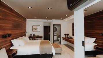 Iron/ironing board, free WiFi, bed sheets, wheelchair access