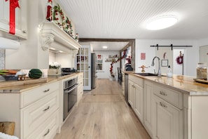 Microwave, oven, stovetop