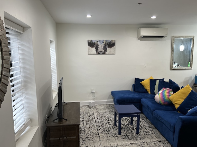 Cozy 1-bedroom Apartment In Peaceful Brooklyn With Ac - Queens, NY