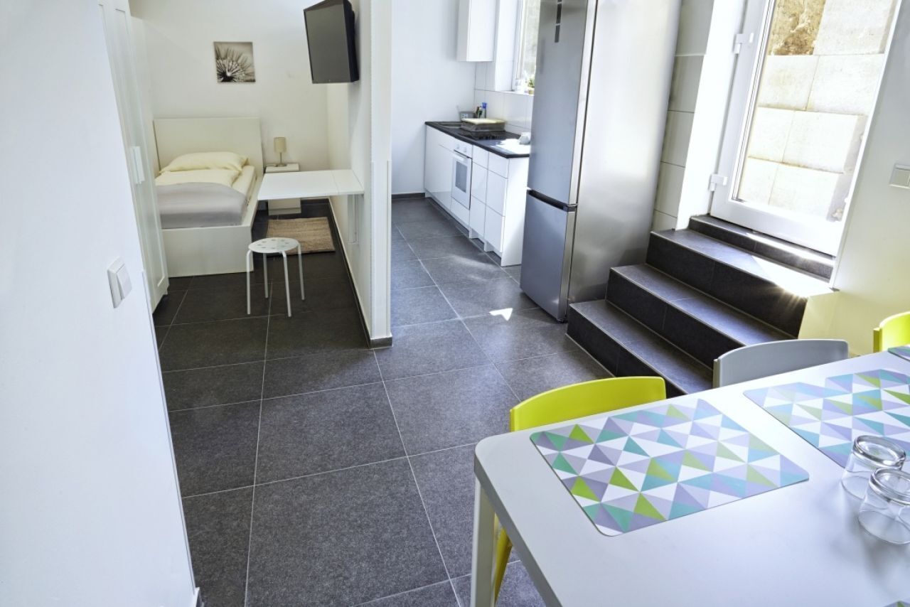 Four-bed Apartment - Stuttgart