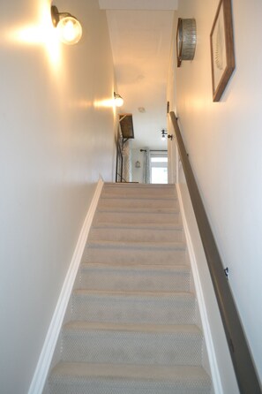 Interior - Renovated, Spotless 2BR Townhouse: Private Patio, Parking & by Subway! (Toronto)